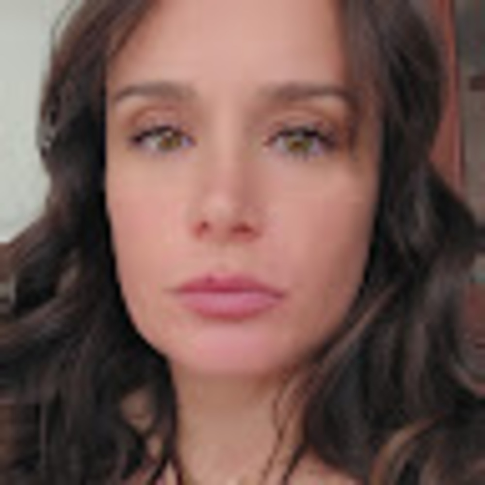 Meet your Posher, Alina